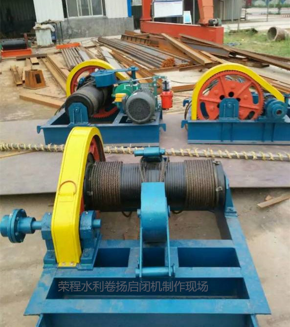 ��?y��)P(y��ng)���]�C(j��)